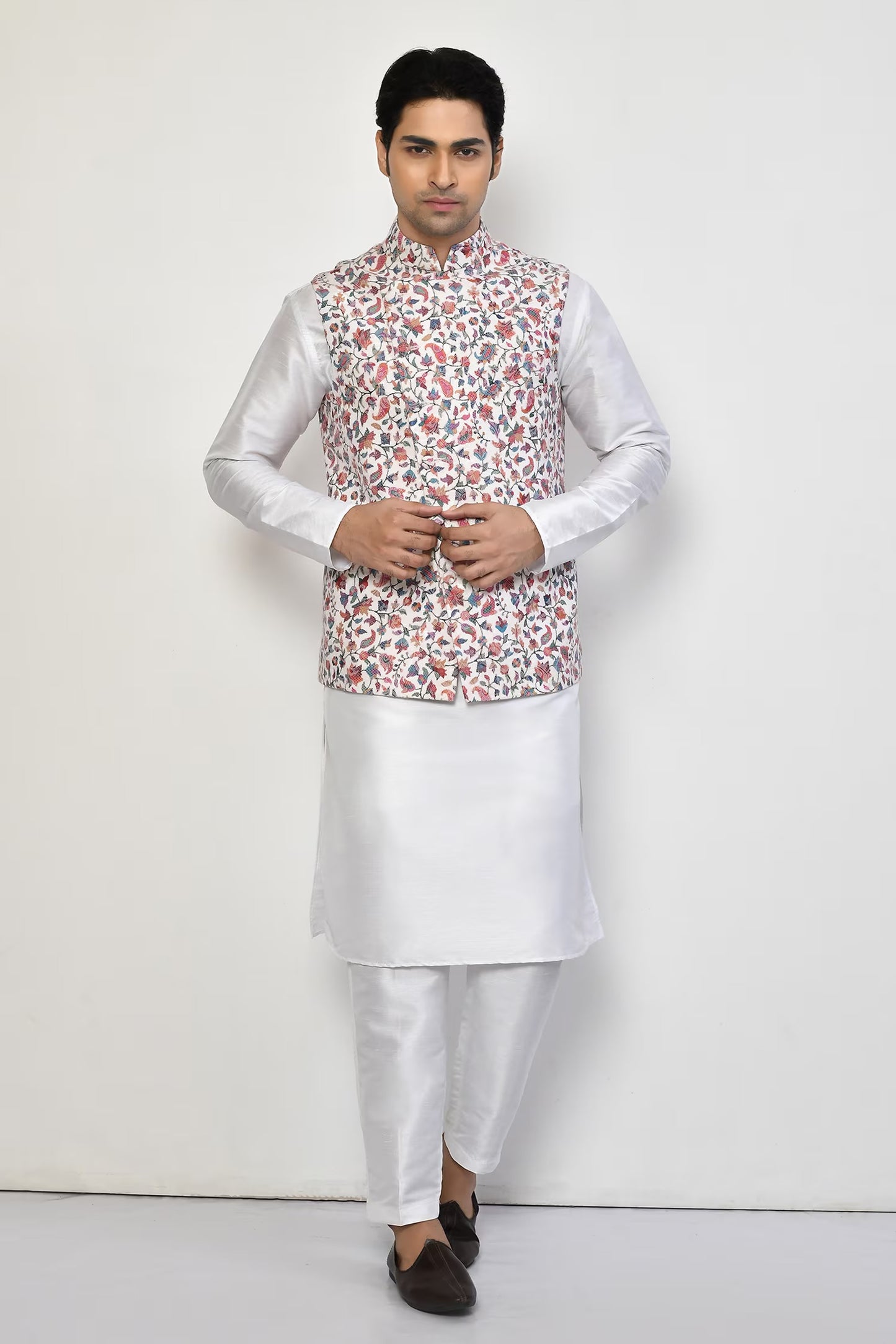 Designer Jacket In White