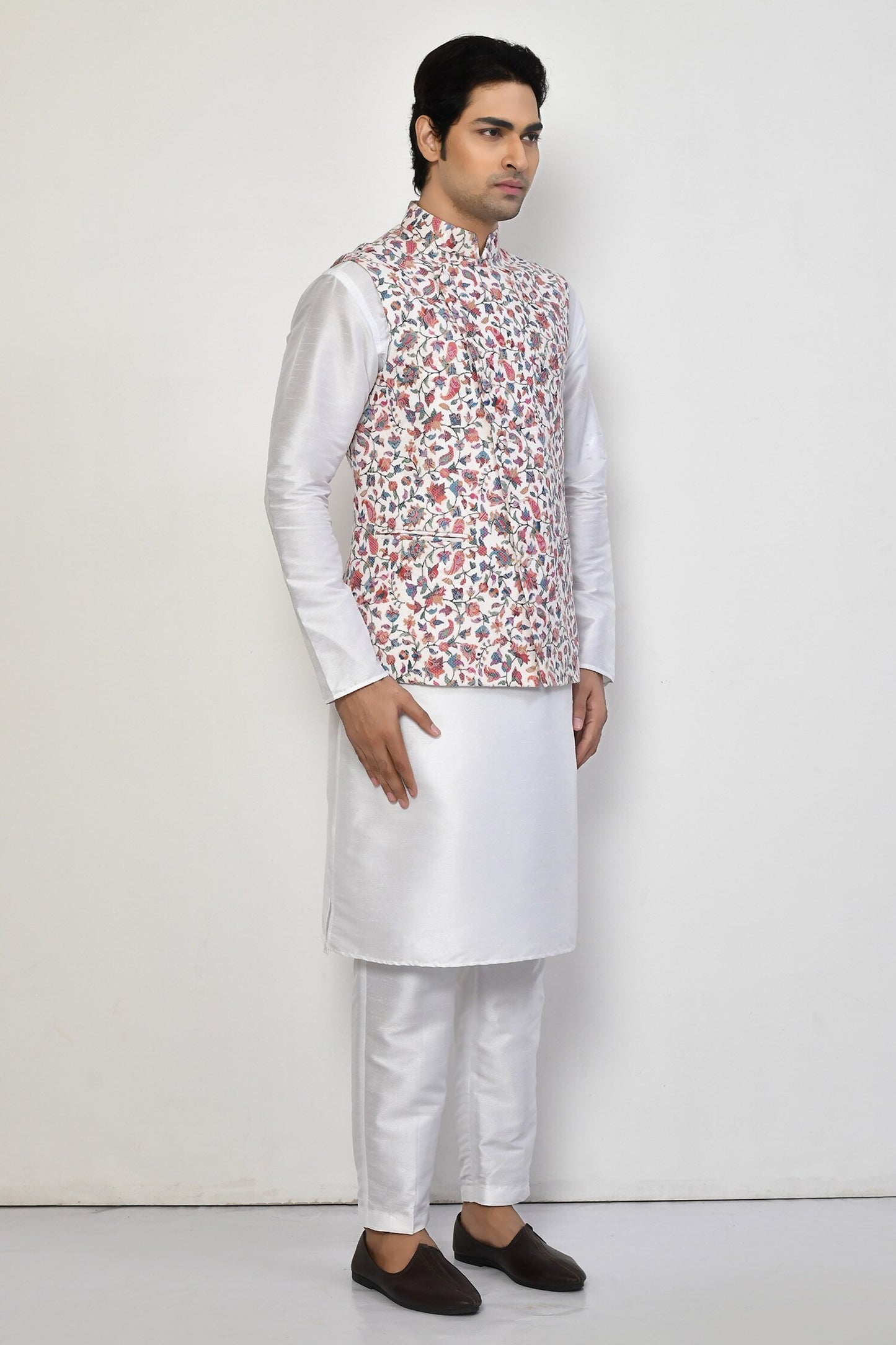 Designer Jacket In White