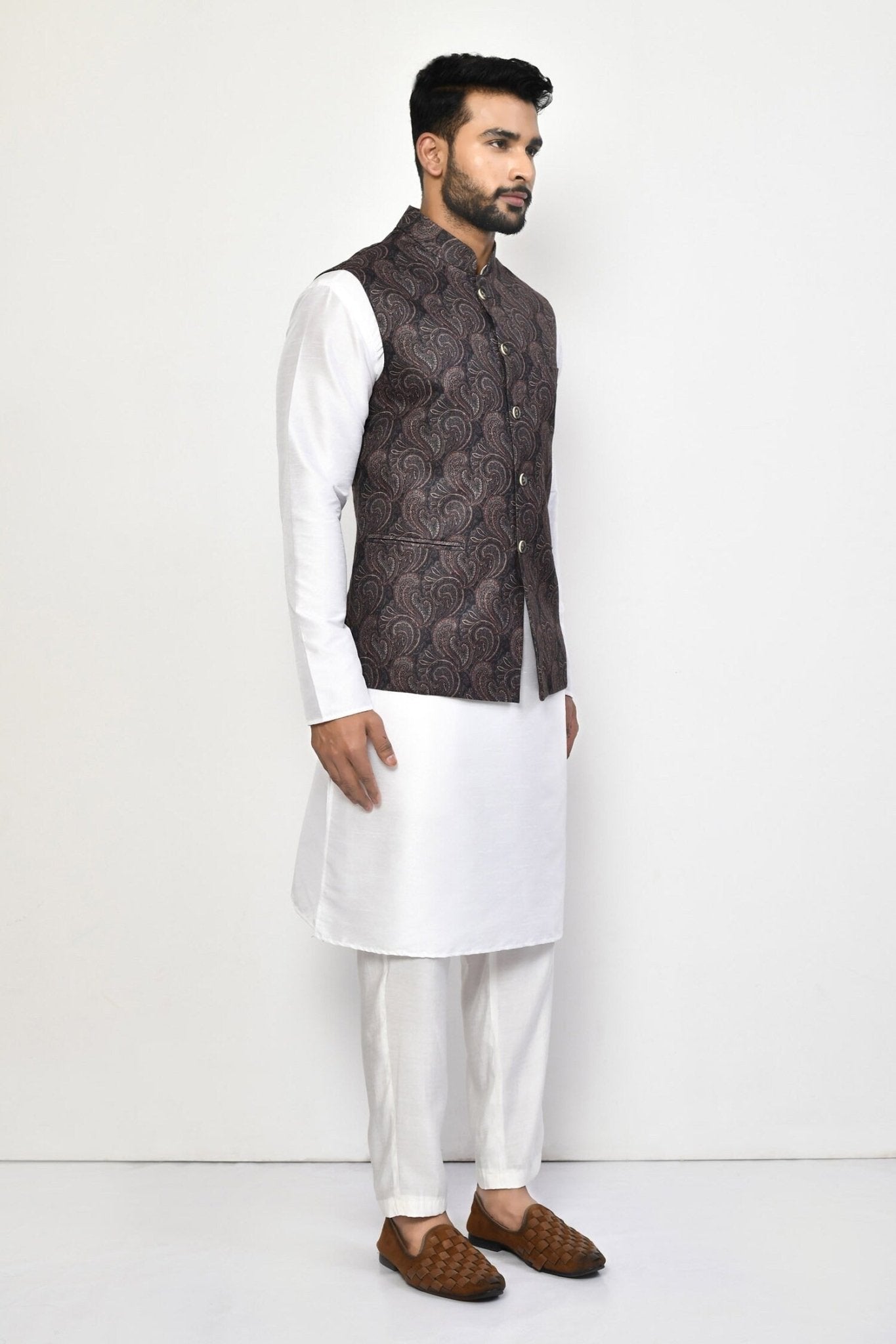 Designer Jacket In Black - Simaaya