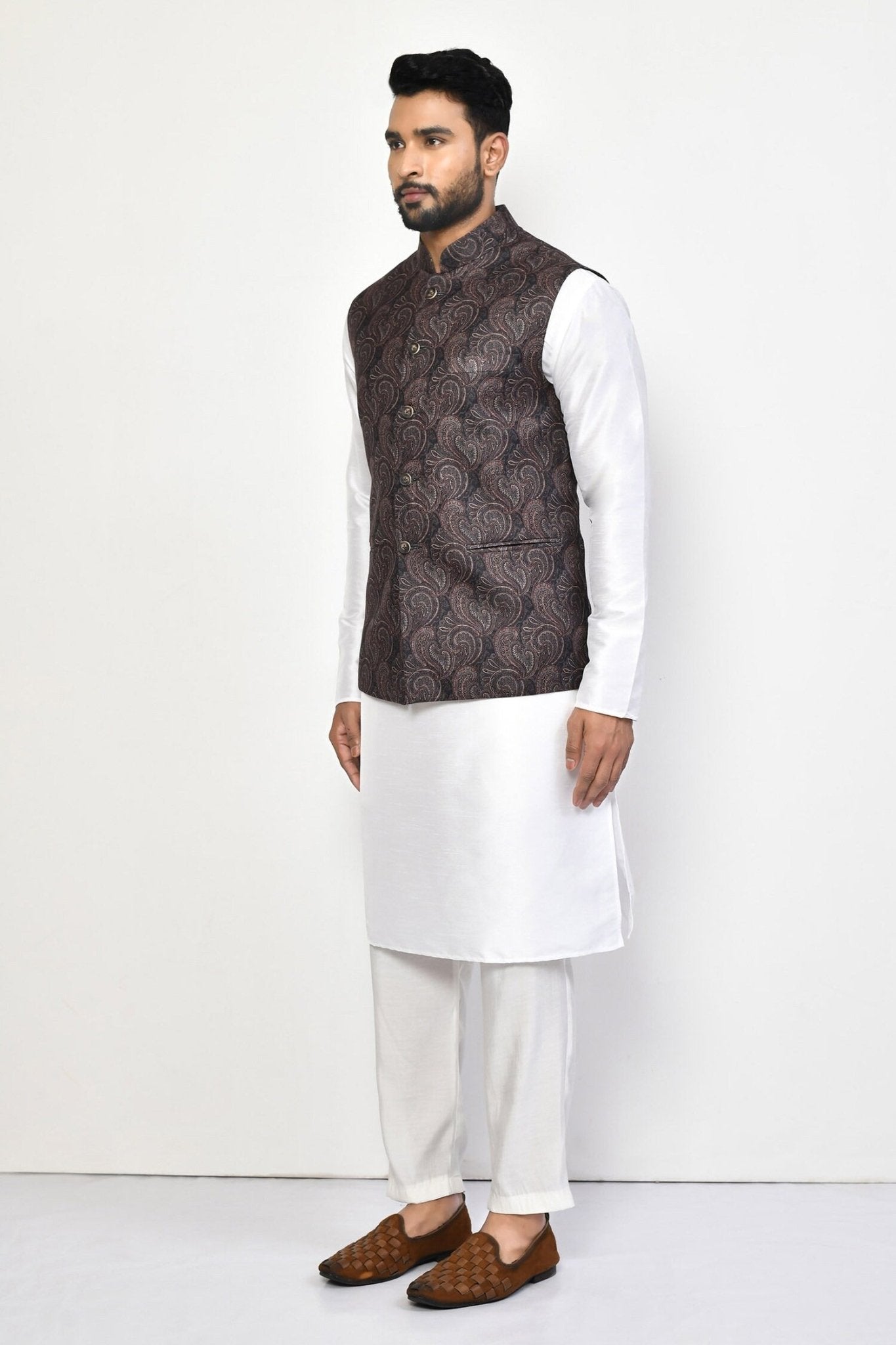 Designer Jacket In Black - Simaaya