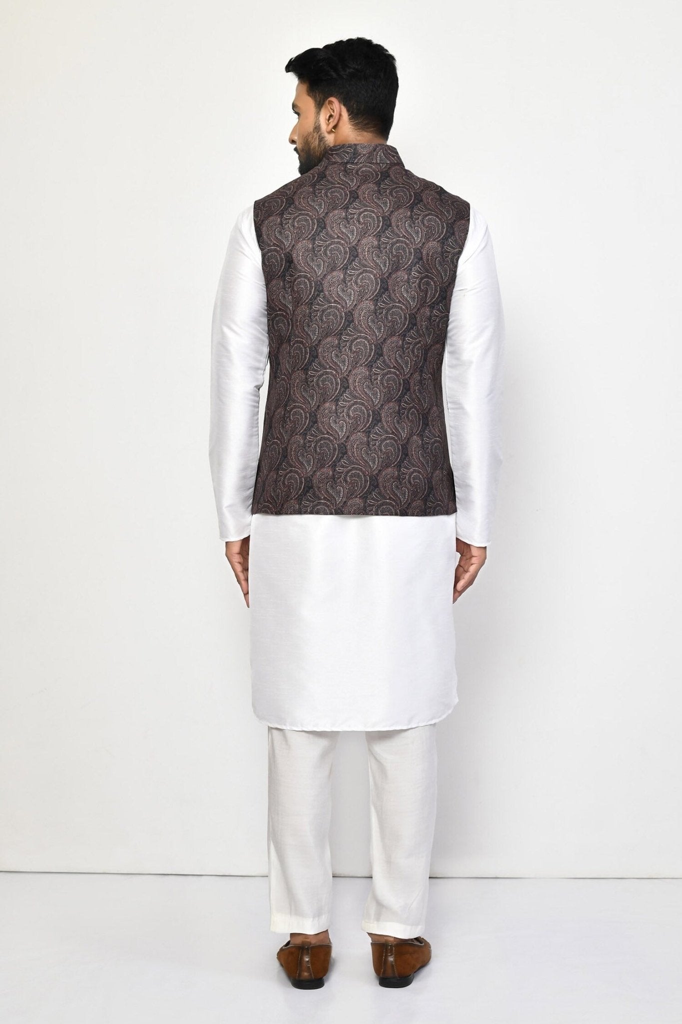 Designer Jacket In Black - Simaaya