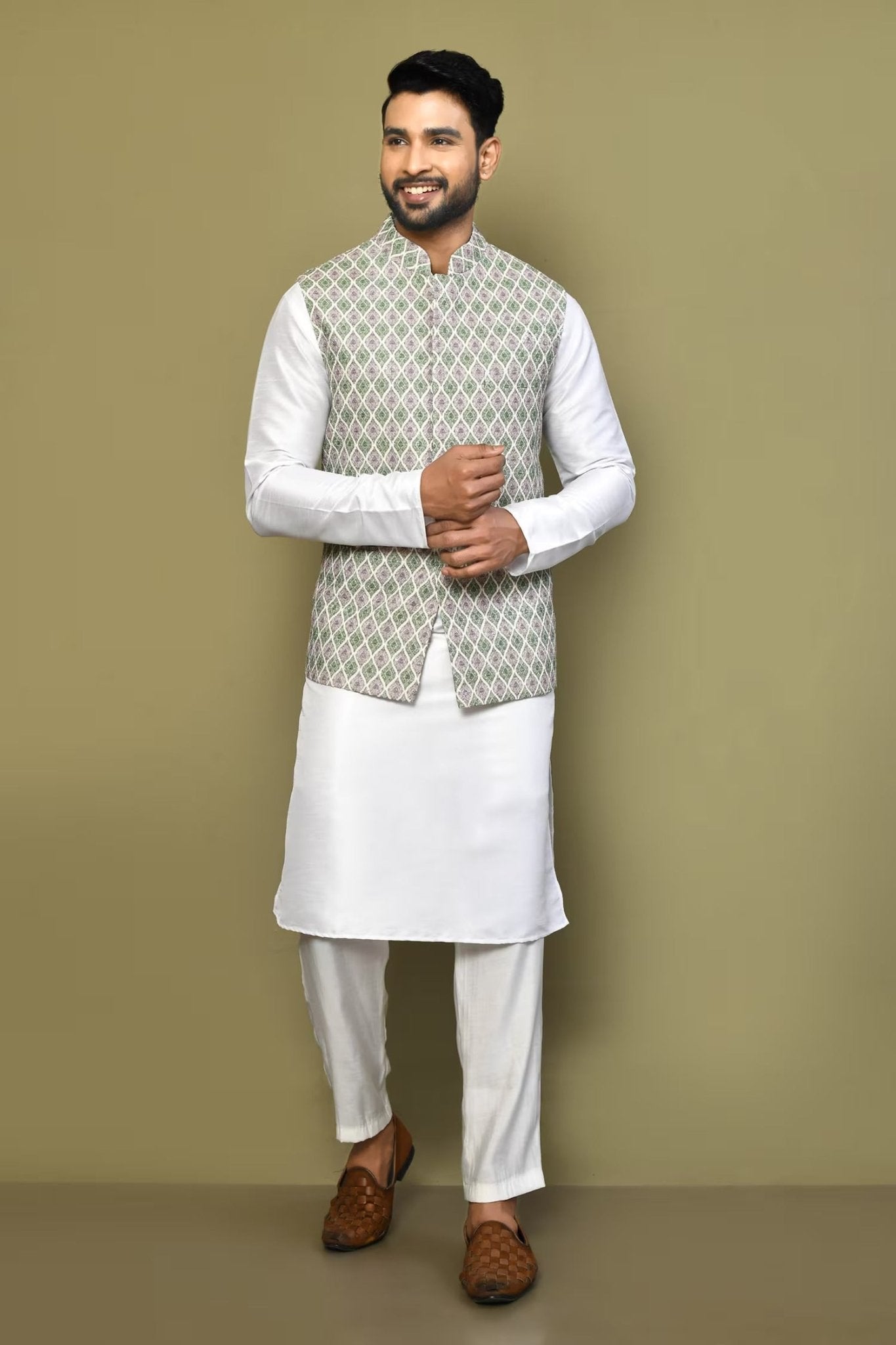 Designer Jacket In Green - Simaaya