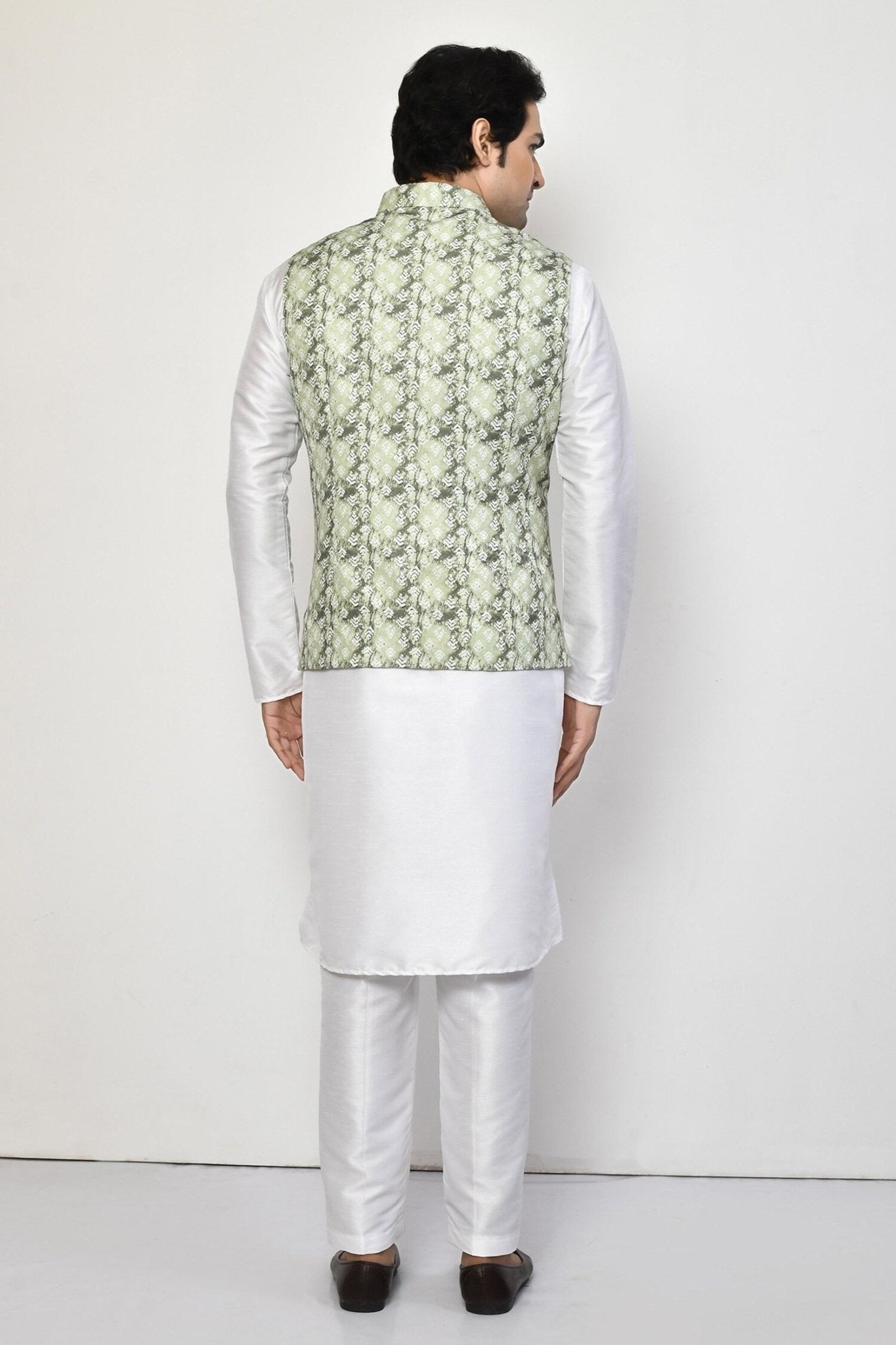 Designer Jacket In Green - Simaaya