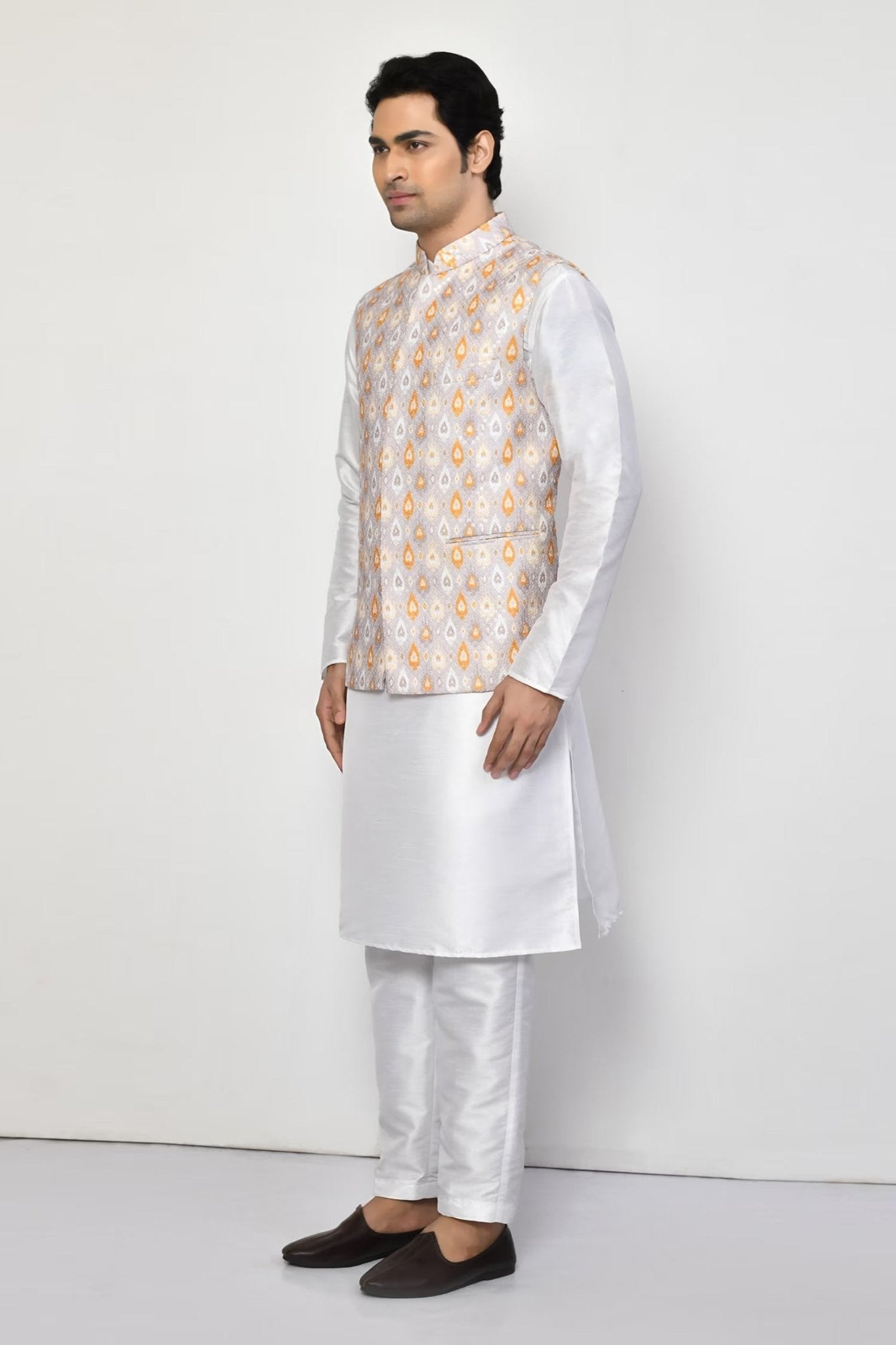 Designer Jacket In Multicolor - Simaaya