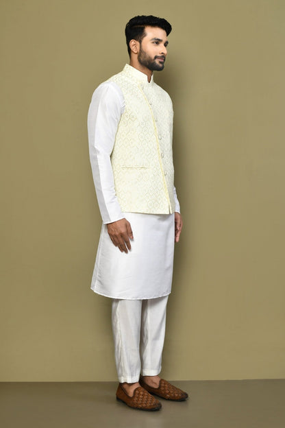 Designer Jacket In White - Simaaya