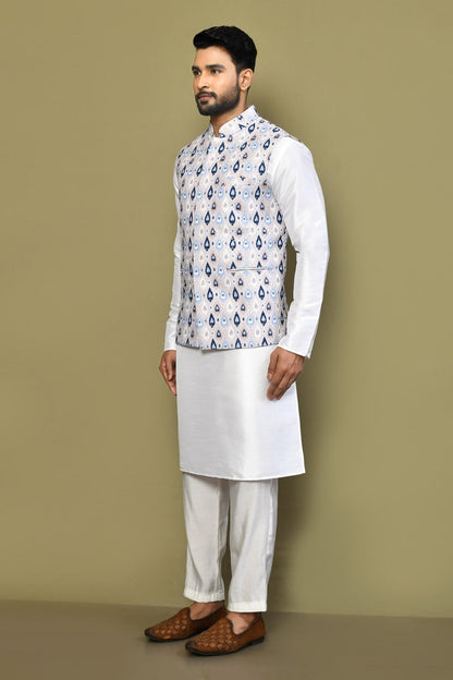 Designer Jacket In White - Simaaya