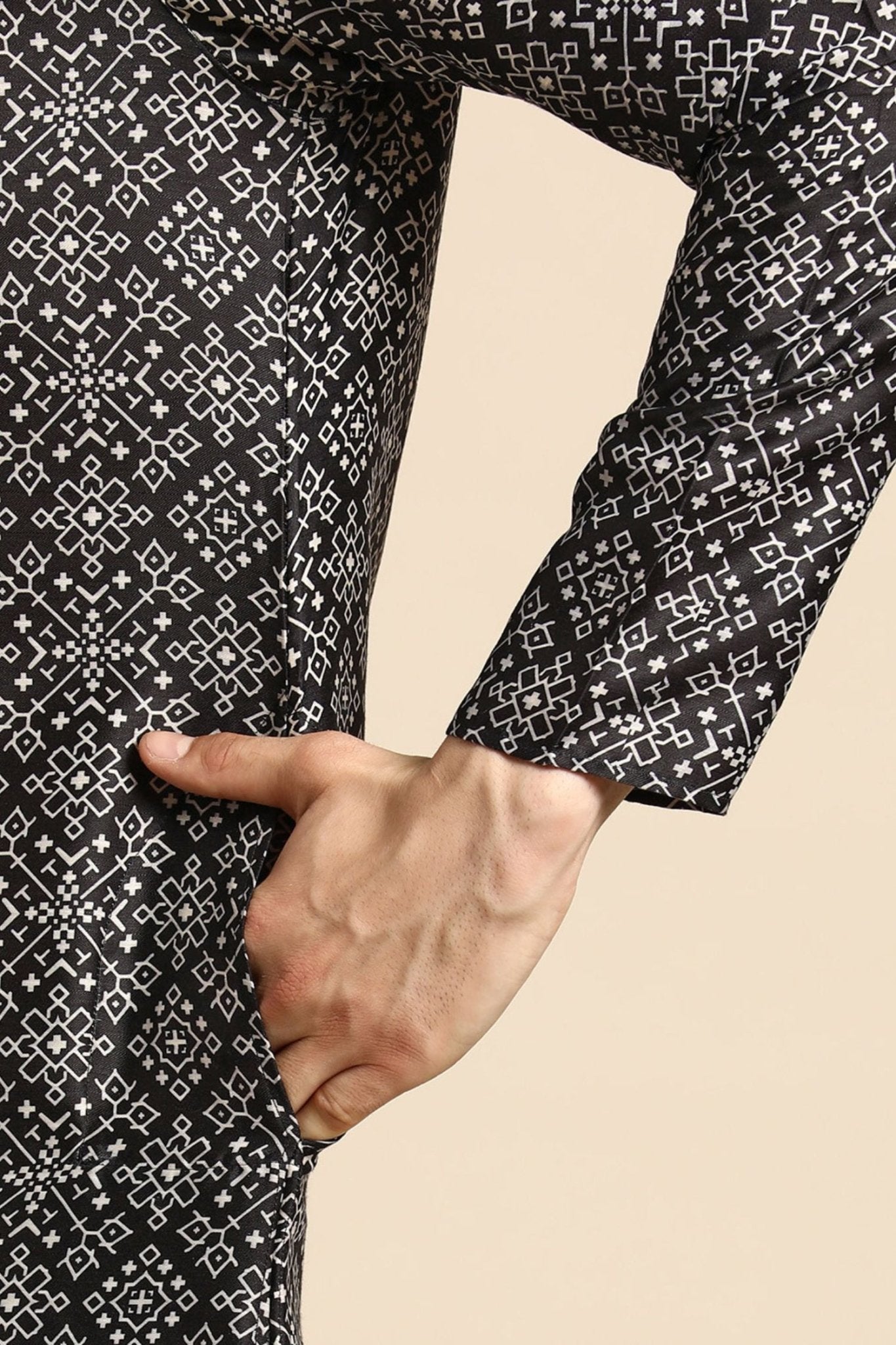 Designer long Kurta Black - Simaaya