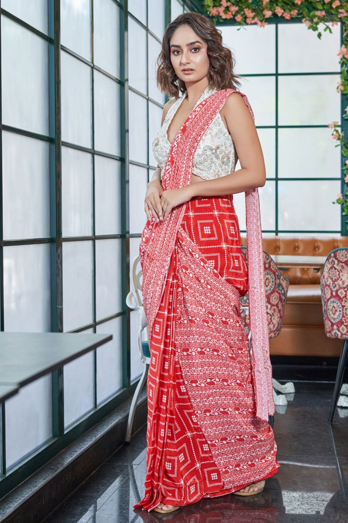 Scarlet & Ivory Saree Set - Simaaya
