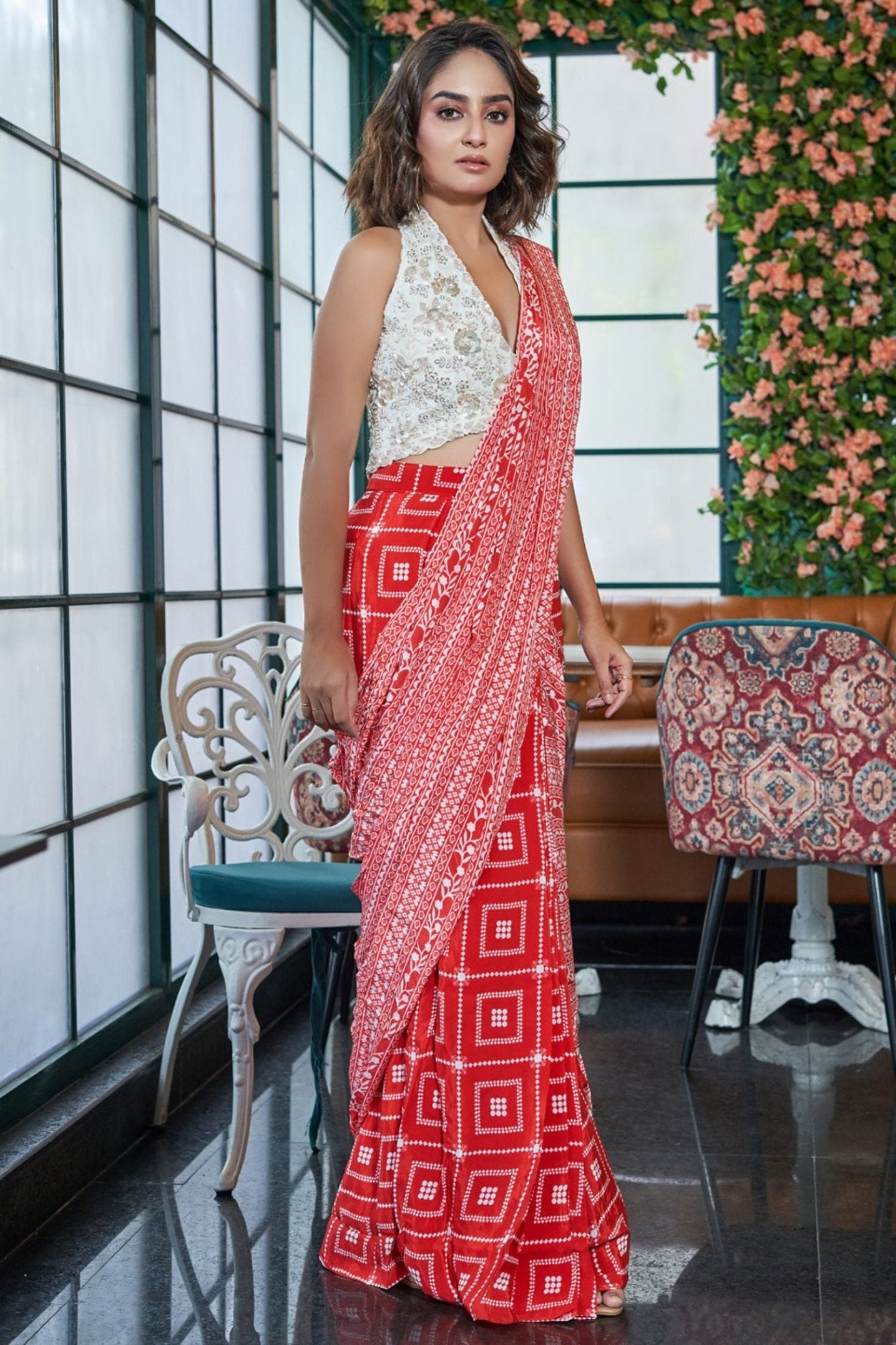 Scarlet & Ivory Saree Set - Simaaya